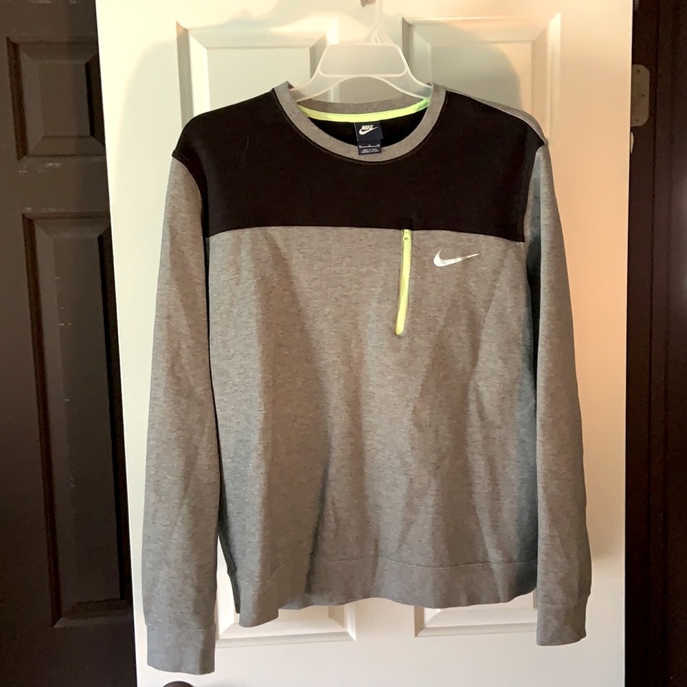 Nike crew neck